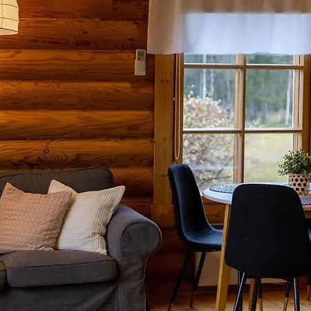 Tilhi - Cozy 2br With Sauna & Fireplace Dom wakacyjny *
